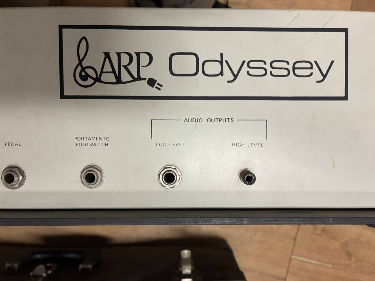 ARP ODYSSEY JUNK with Case　アープ　オデッセイ ジャンク品 ケース付き