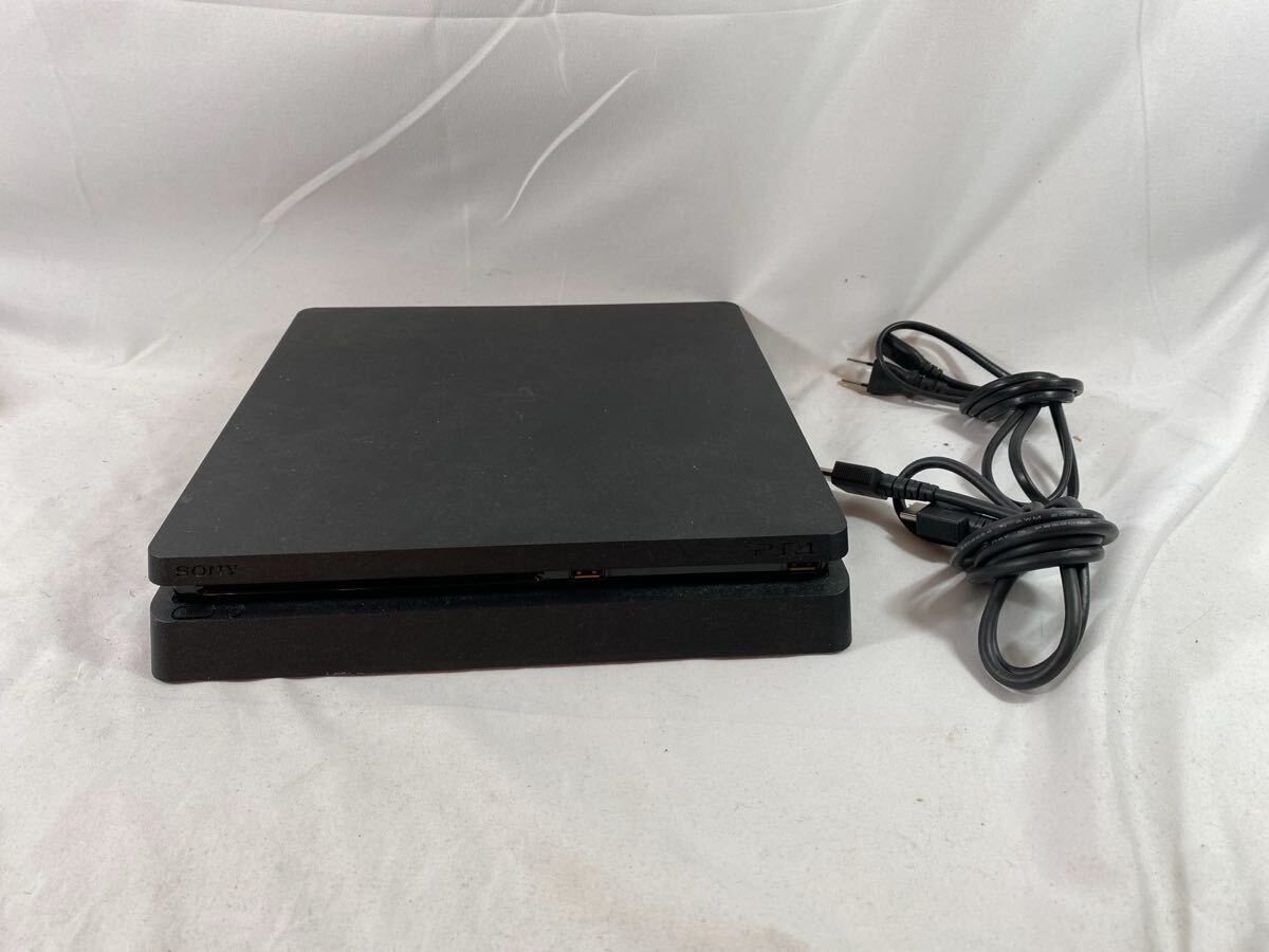 ④ SONY PlayStation4 PS4 プレステ4 CUH-2200A 初期化済み　【06116】