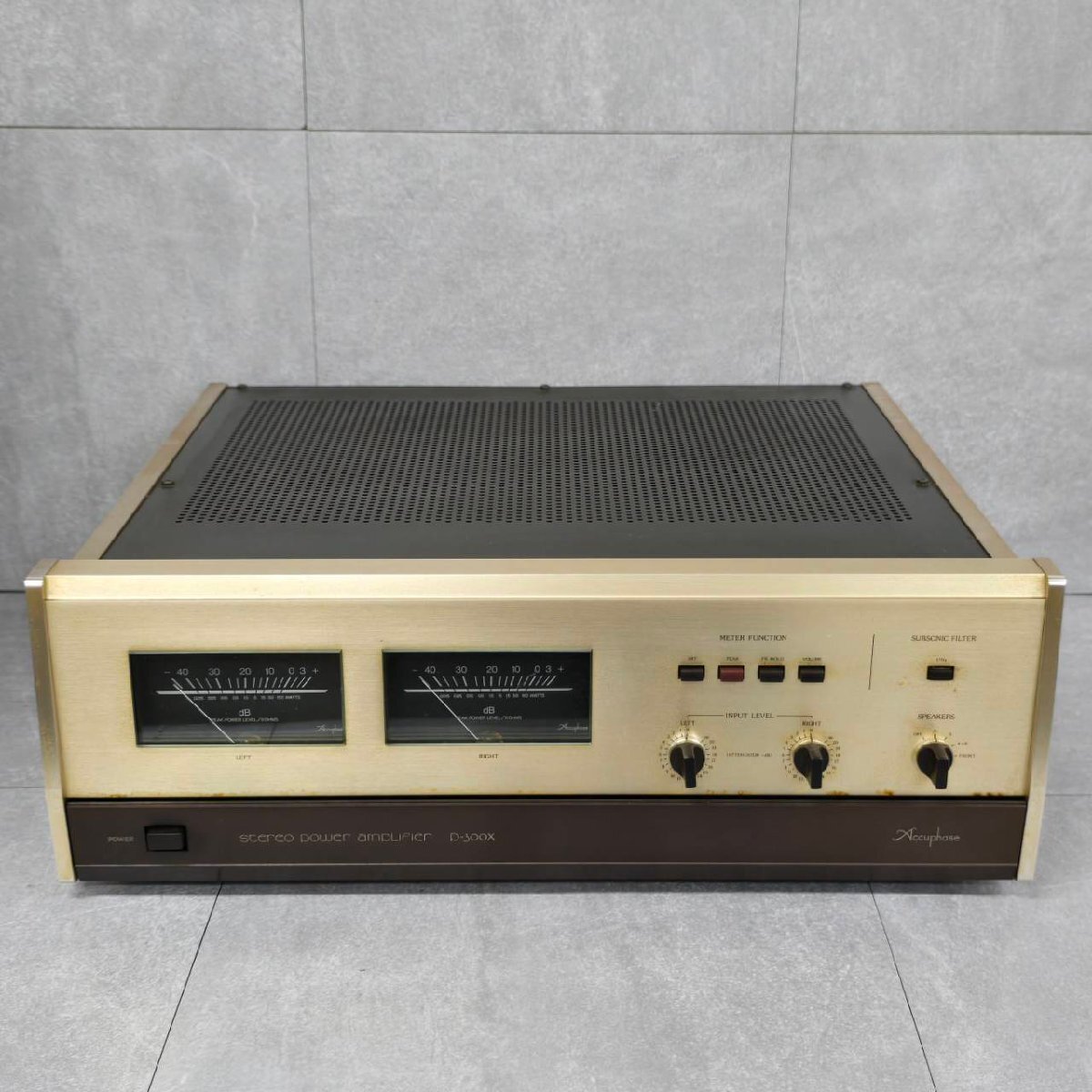 ※手渡しのみ NK5286 Accuphase アキュフェーズ P-300X ステレオパワーアンプ 現状渡し 中古 ジャンク品
