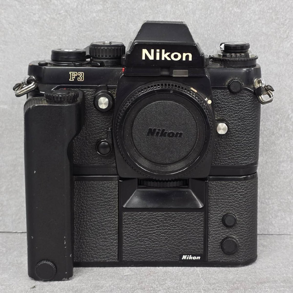 NK5507 Nikon ニコン F3 フィルム一眼レフカメラ モータードライブMD-4付き 現状渡し 中古 ジャンク品