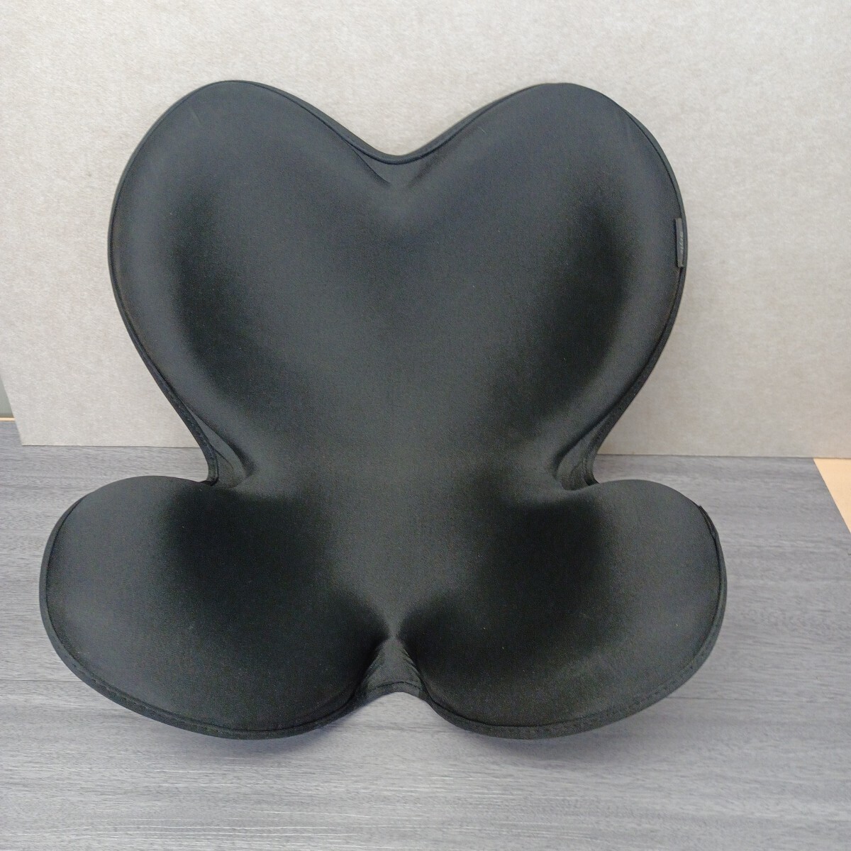 y060304fk MTG Body Make Seat Style BS-ST1917F-N ボディメイクシート スタイル 骨盤矯正椅子 バランスチェア 骨盤サポート E-1009BS-N