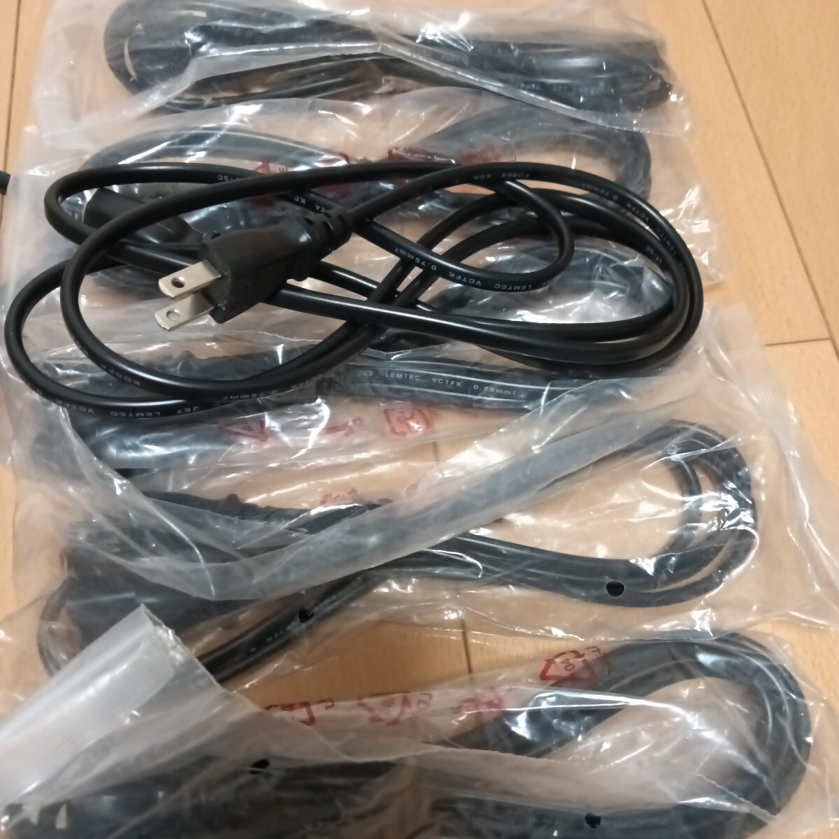未使用 AC電源ケーブル 約2m 3Pアダプター　6本セット 7A 125V