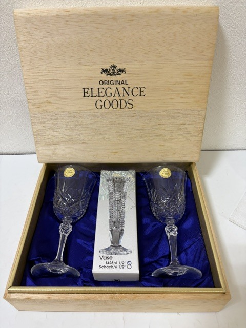 【33331】　ELEGANCE GOODS 一輪挿し＆ワインペアグラス　木箱付き　クリスタルガラス