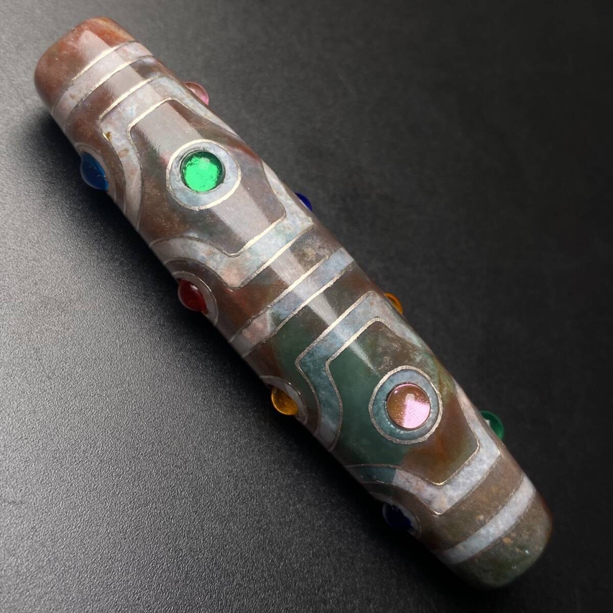 旧蔵 古瑪瑙彫 高油 銀絲嵌 朱砂沁 十二眼天珠 根付 風水開運 古美術 古美味 中国古玩 骨董品 時代物 稀少唐物