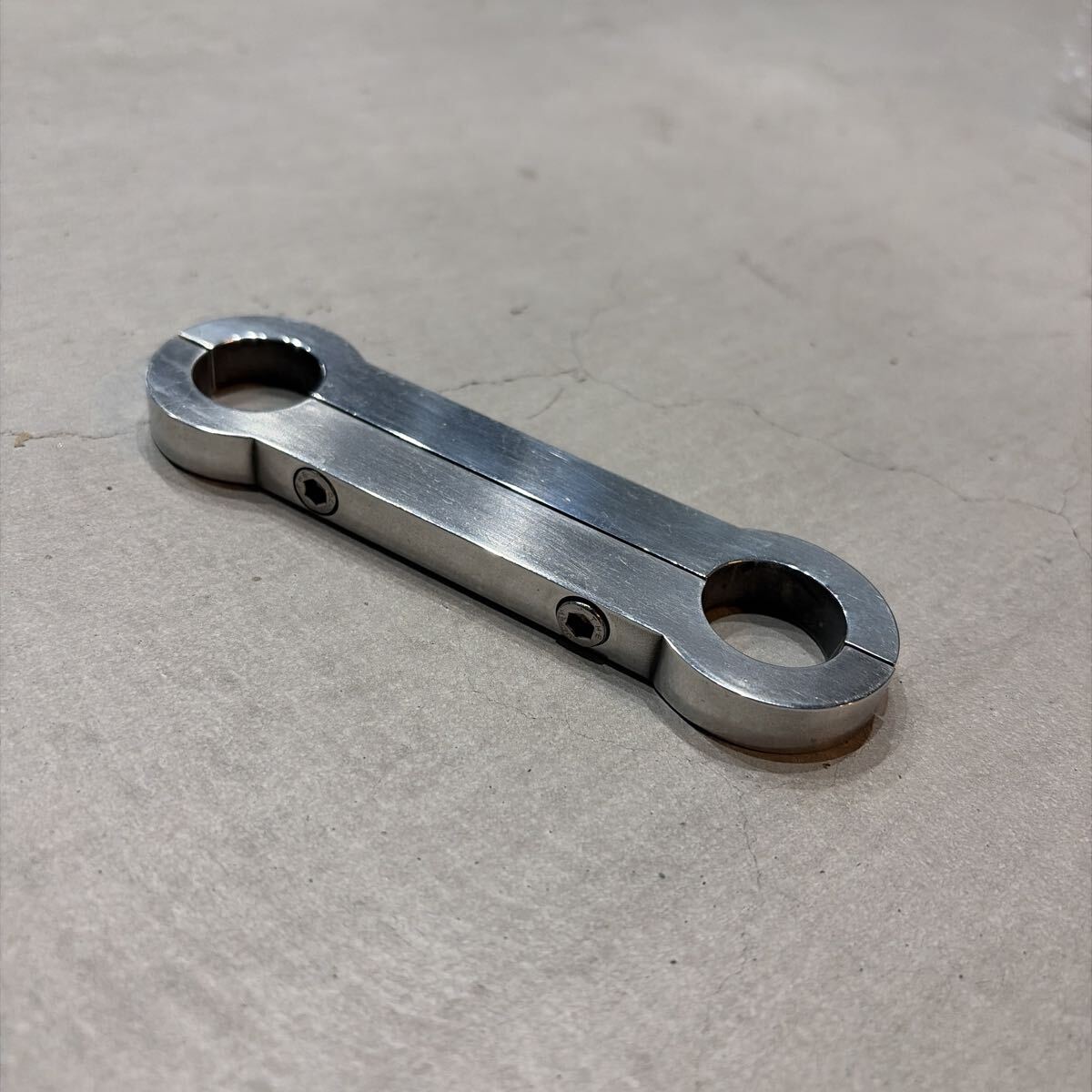 アルミ削り出し 絞りハンドル用スタビライザー モンキー/ゴリラ/ダックス/シャリー(検索:Z50J ST50 マフラー エンジン シート ホイール)