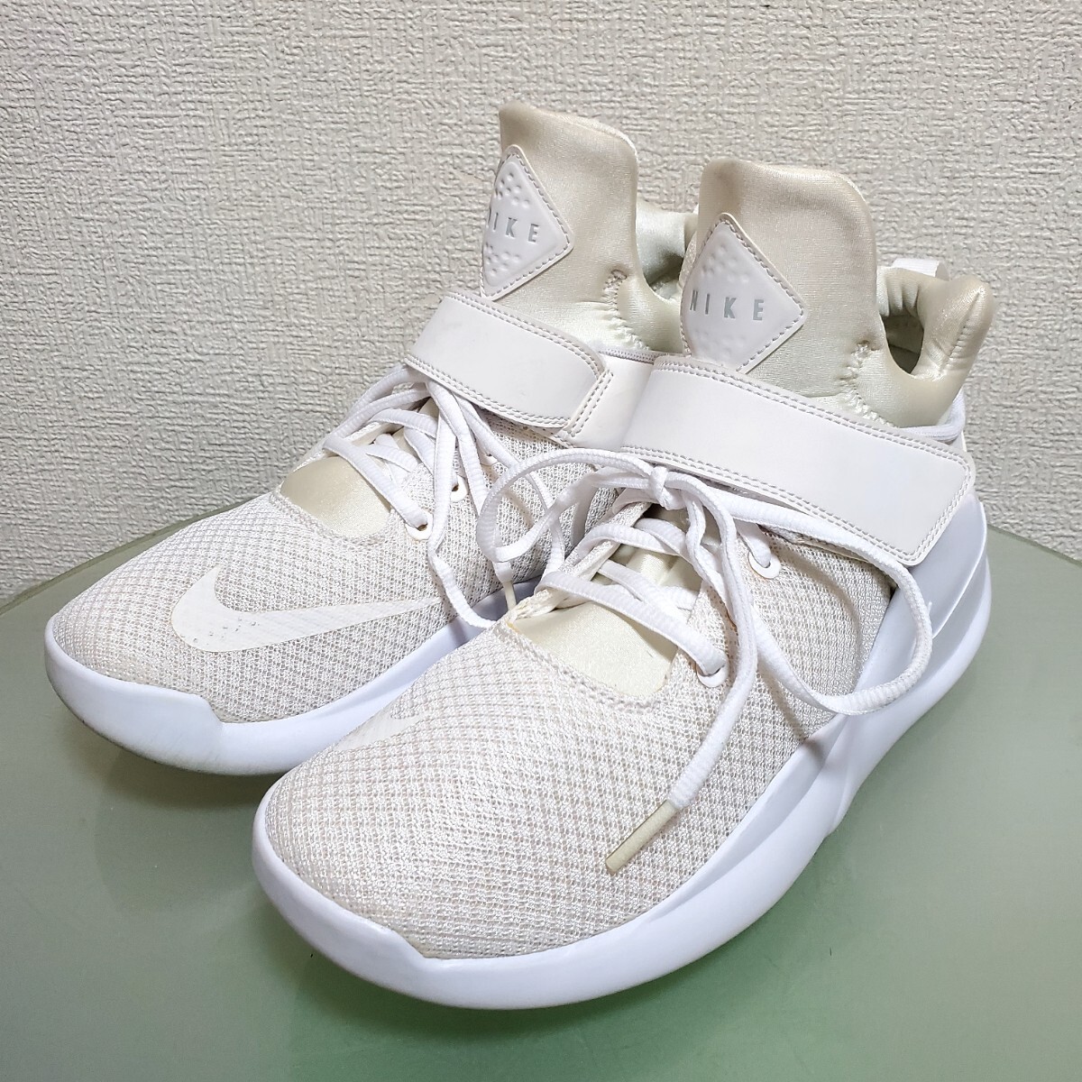 NIKE KWAZI ナイキ クワザイ スニーカー 26.5㎝ ストリート ホワイト 人気靴 完売モデル 良好 