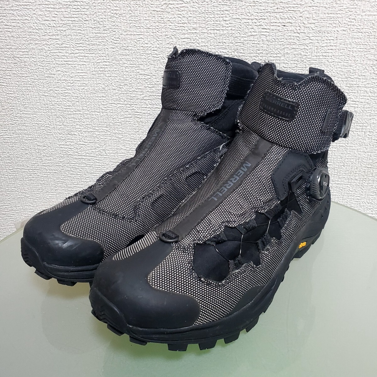 MERRELL メレル スニーカー ブーツ 27.5㎝ ダイヤル式 vibramソール PRIMALOFT プリマロフト GORE-TEX ゴアテックス 良好 アウトドア