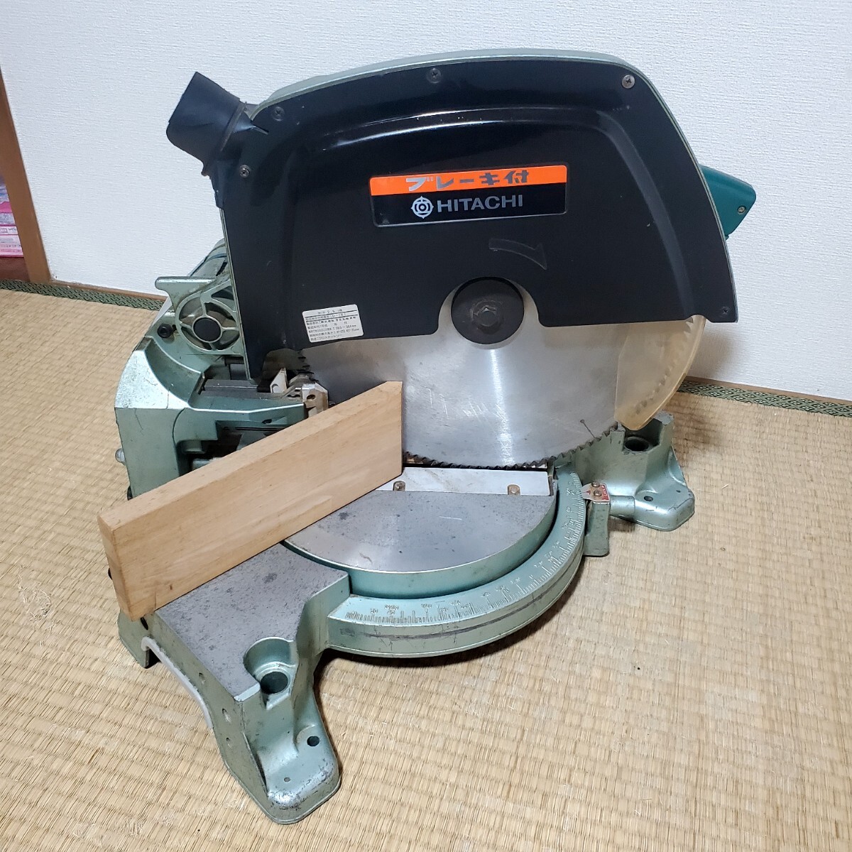 HITACHI KOKI 日立工機 380㎜ 卓上丸のこ 簡易動作確認済み C15FC 丸鋸 丸のこ 電動工具 切断機 15FC 引き取り可能