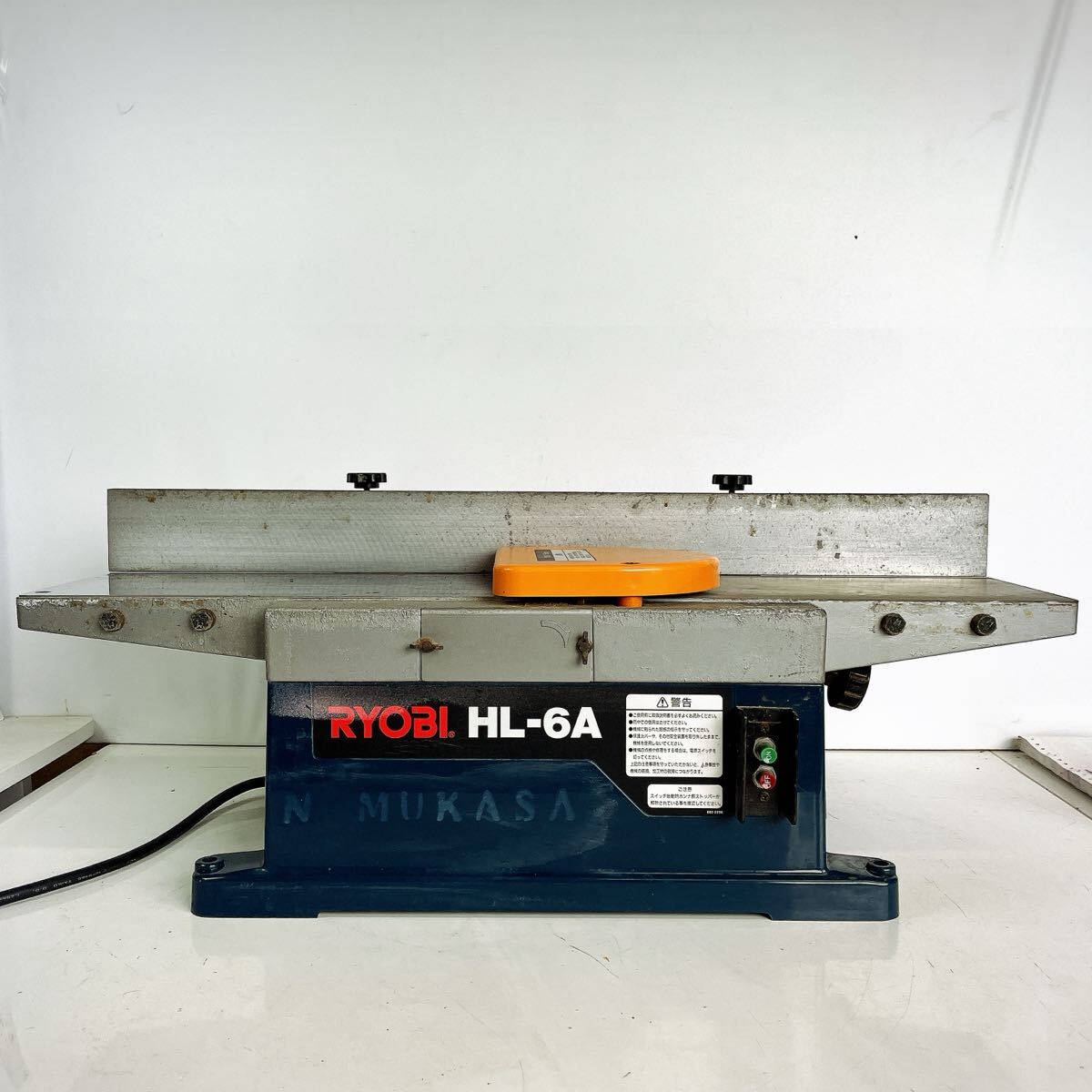 811(中古) リョービ 小型手押しカンナ HL-6A 電動工具 電動カンナ 木工機械 RYOBI 100V 通電確認済み 現状品