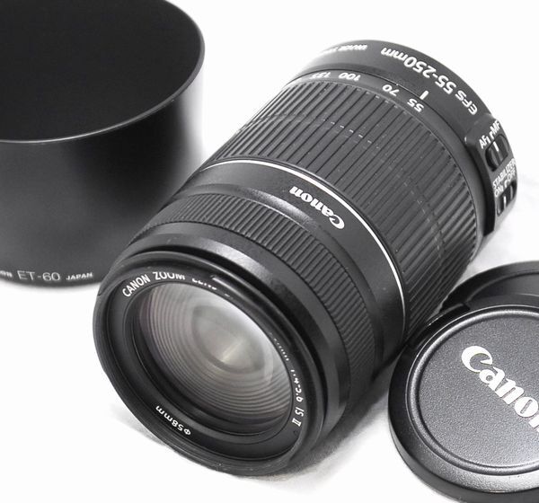 【超美品・純正フード付き】Canon キヤノン EF-S 55-250mm F4-5.6 IS Ⅱ
