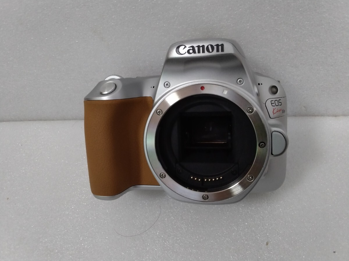☆とても美品☆Canon EOS kiss x9 シルバーボディ