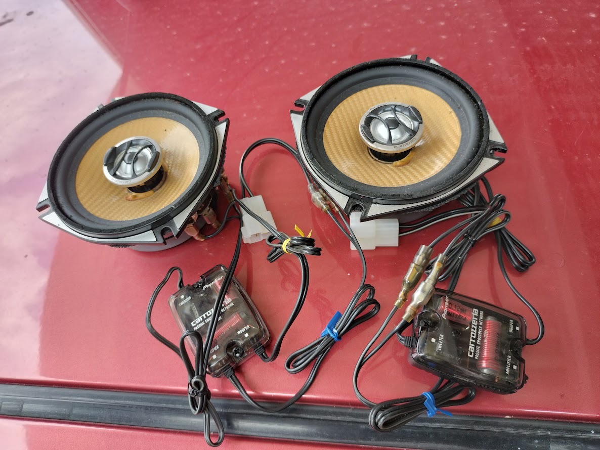 レター600円発送！カロッツェリア 12cm同軸2WAY TS-J1200A クロスオーバーネットワーク付 スバル用2Pカプラー付きスバルR1/R2 サンバー等に