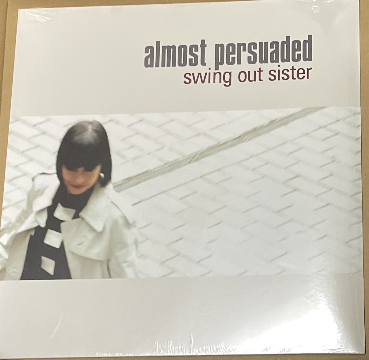 未開封 送料込 Swing Out Sister - Almost Persuaded 輸入盤 レコード / SOSLP1701