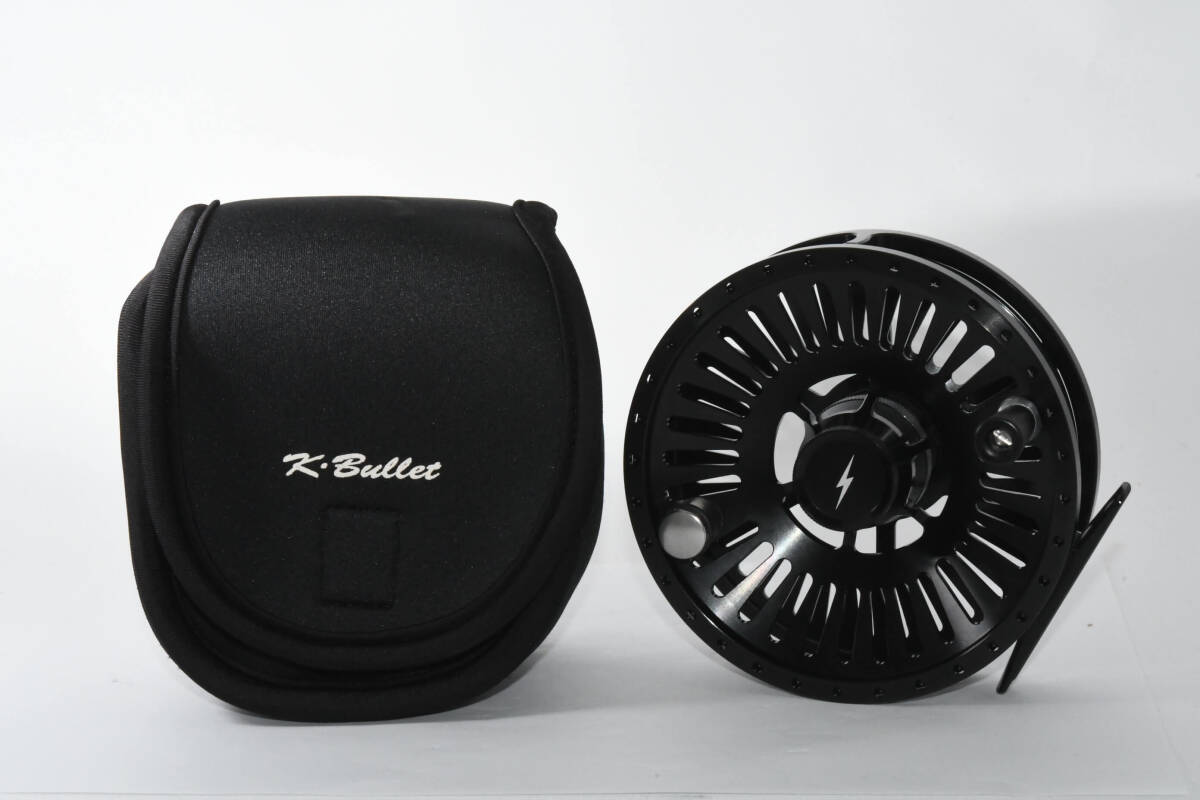 【美品】ケイ・ブリット k.Bullet VoLT 7-9 フライリール ＋ポーチ 0618-10