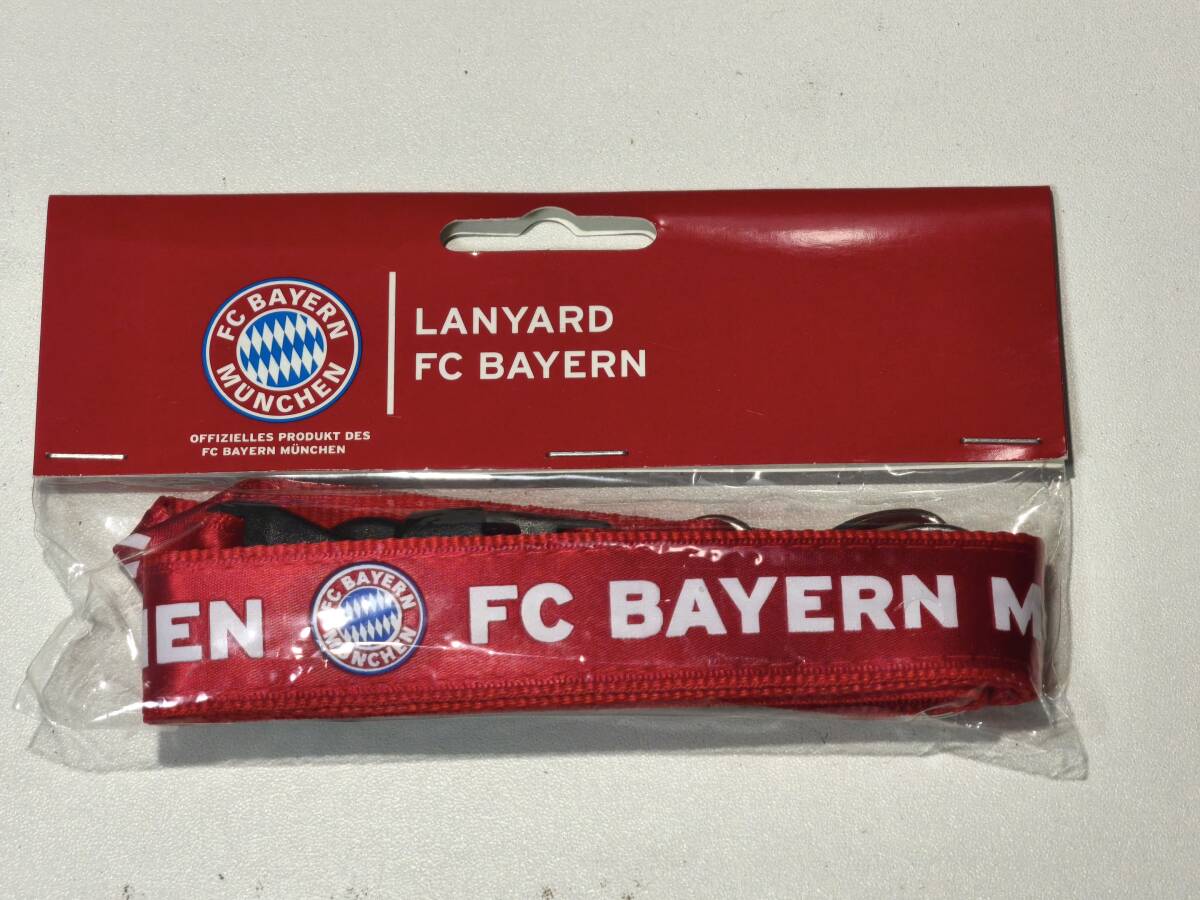 (現地スタジアムで購入 新品) FC BAYERN MUCHEN のネックストラップ バイエルン ミューヘン オフィシャルショップ紙袋付き