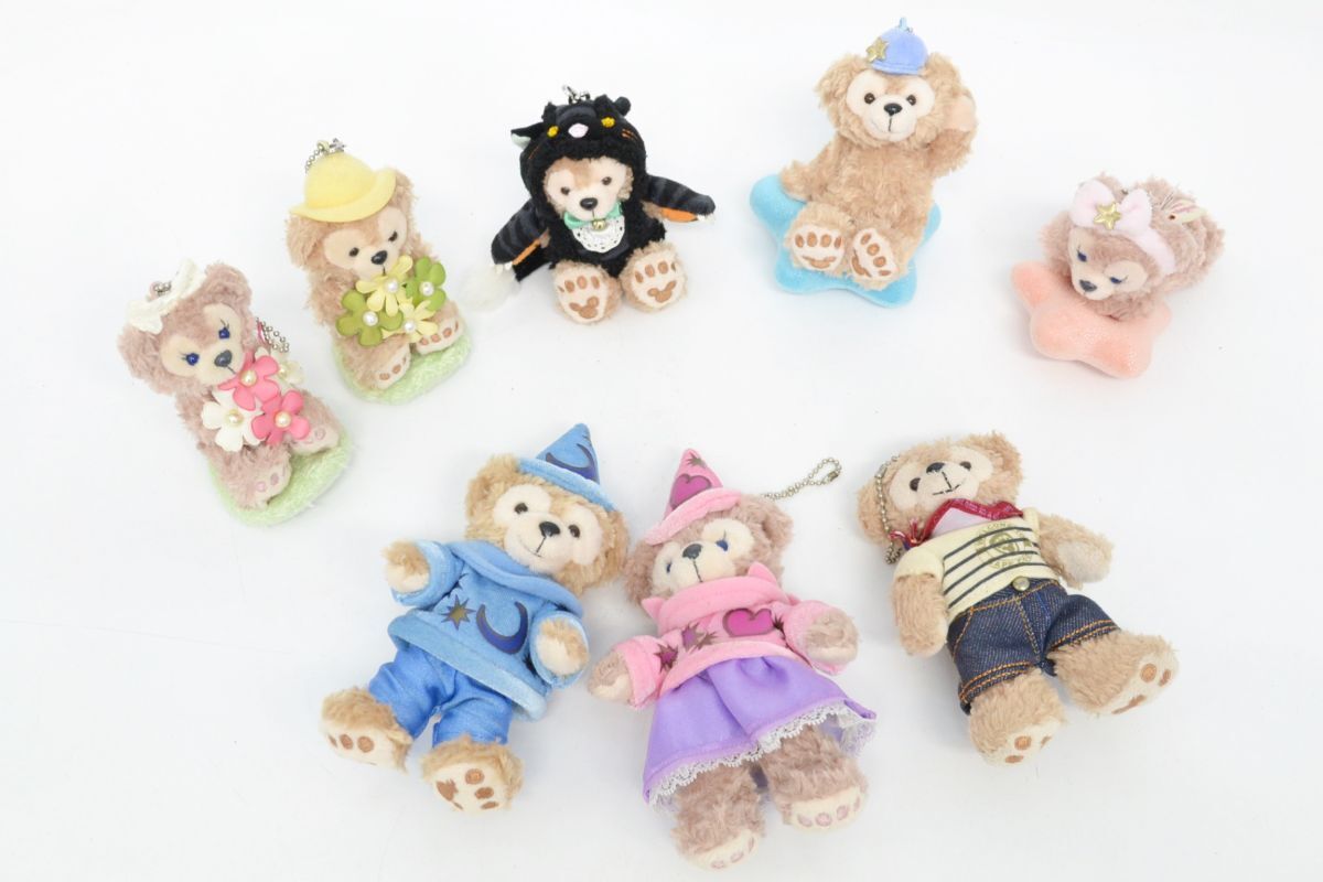 (1448S 0604K4) 1円～ DISNEY ディズニー ダッフィー ぬいぐるみ 8点セット キーホルダー ディズニーシー クマ シェリーメイ