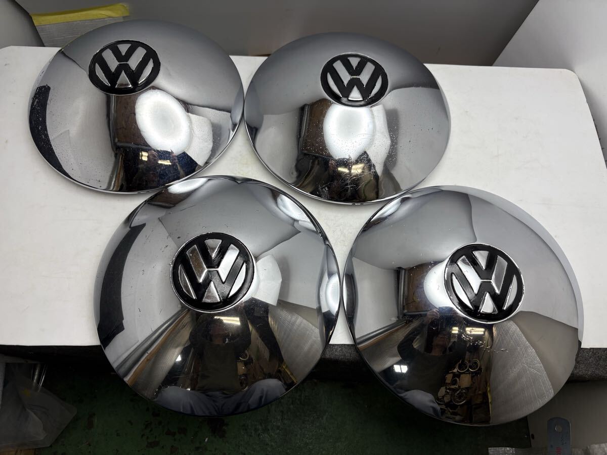 ＶＷ純正 5穴用　ハブキャップ　ホイールキャップ　4枚　空冷ＶＷ　空冷ワーゲン　タイプ１　タイプ２　タイプ３　カルマンギア　ＢＬ