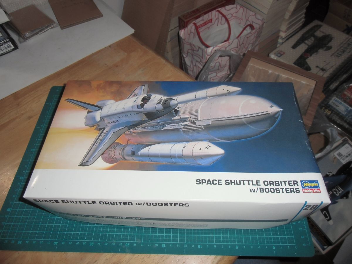 1/200　スペースシャトル オービター w/ブースター ①　ハセガワ　SPACE SHUTTLE ORBITER with BOOSTERS　宇宙船 ロケット アポロ サターン