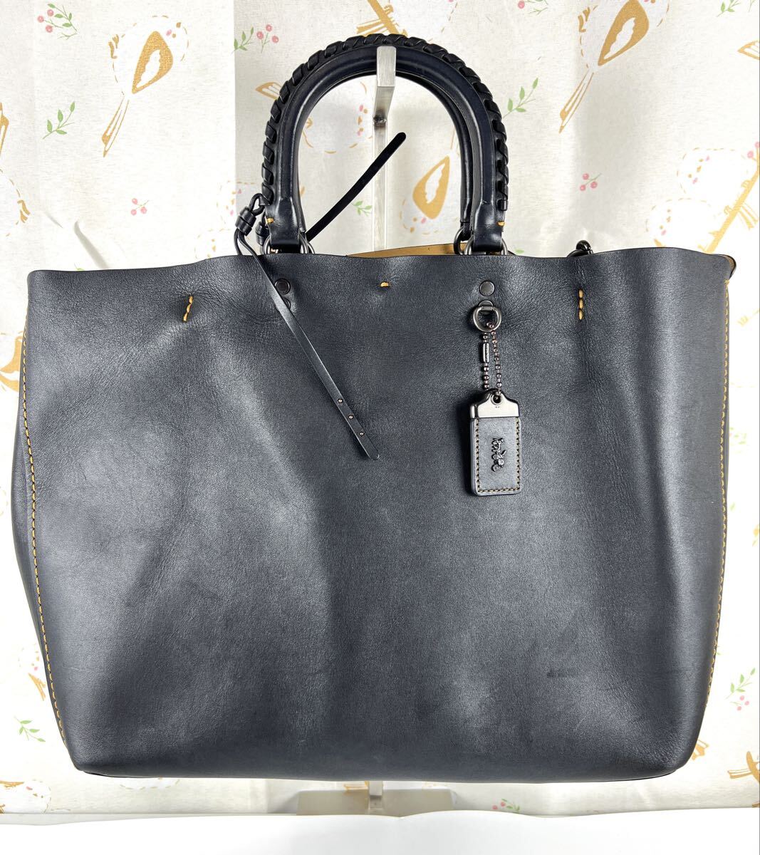 【良品】COACH コーチ トートバッグ レザー ブラック 黒 2way 肩掛け A4 y2k 大容量 男女兼用　 ハンドバッグ