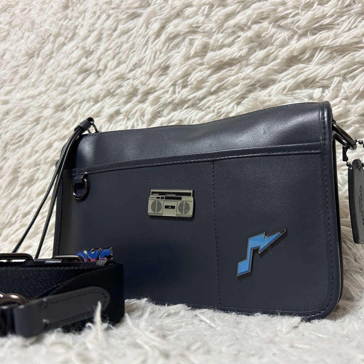 1円【極美品】COACH コーチ ヘリテージ コンバーチブル ピンバッジ 2way サコッシュ ショルダーバッグ クロスボディバック 斜め掛け メンズ