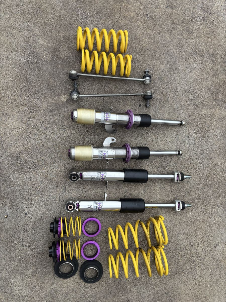 BMW KW Version 3 V3 車高調 サスペンションキット　バージョン3 F80 F82　M3 M4 クーペ　セダン　