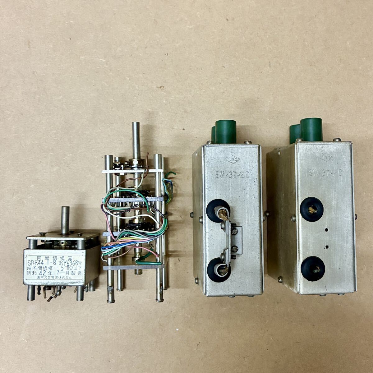 回転切換器 アッテネーター　他　電子部品
