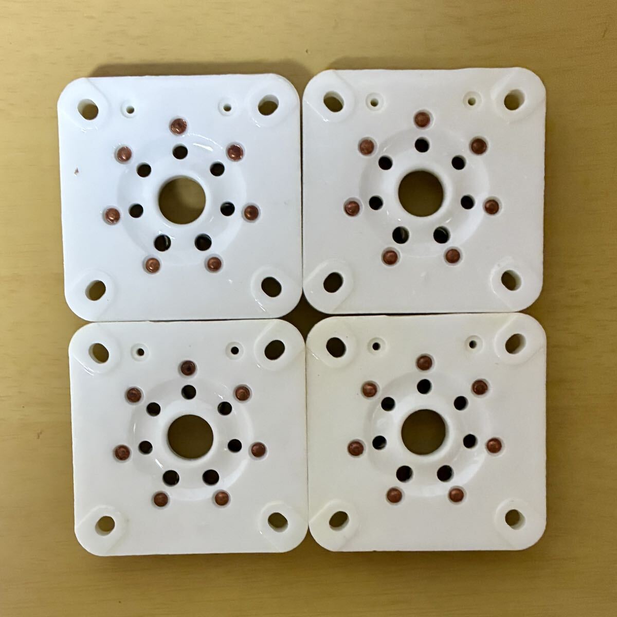 真空管 セラミック ソケット 7ピン 4個セット オーディオアンプ用