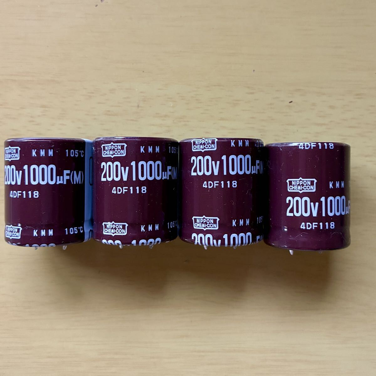 日本ケミコン 200V 1000μF 電解コンデンサ