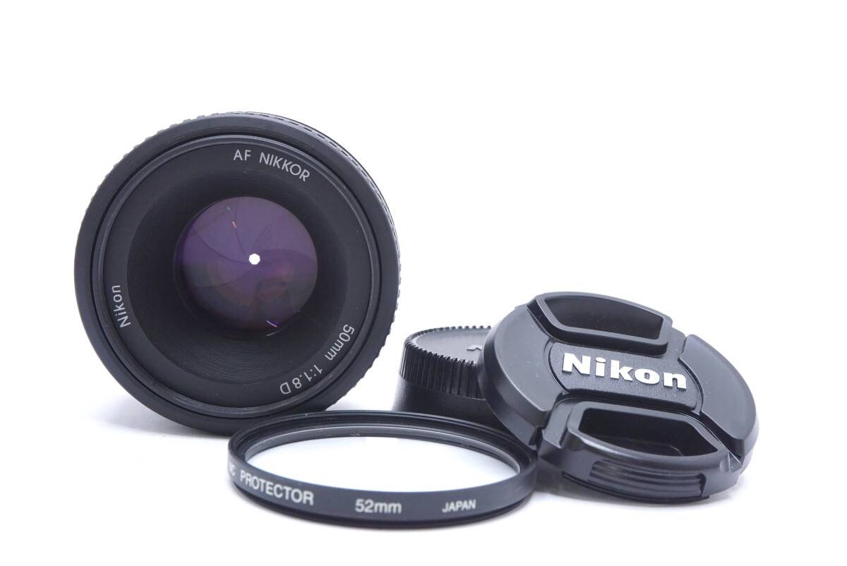 ☆Nikon ニコンAF NIKKOR 50mm F1.8D （前後キャップ・フィルター付）訳あり