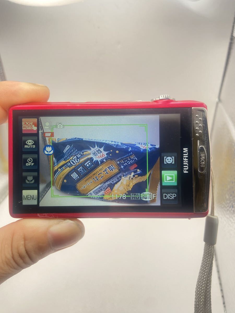 #102 FUJIFILM FinePix Z950EXR レッド EXR CMOS 1600万画素 5倍ズーム タッチパネル Full HD 動作確認済み コンパクトデジタルカメラ
