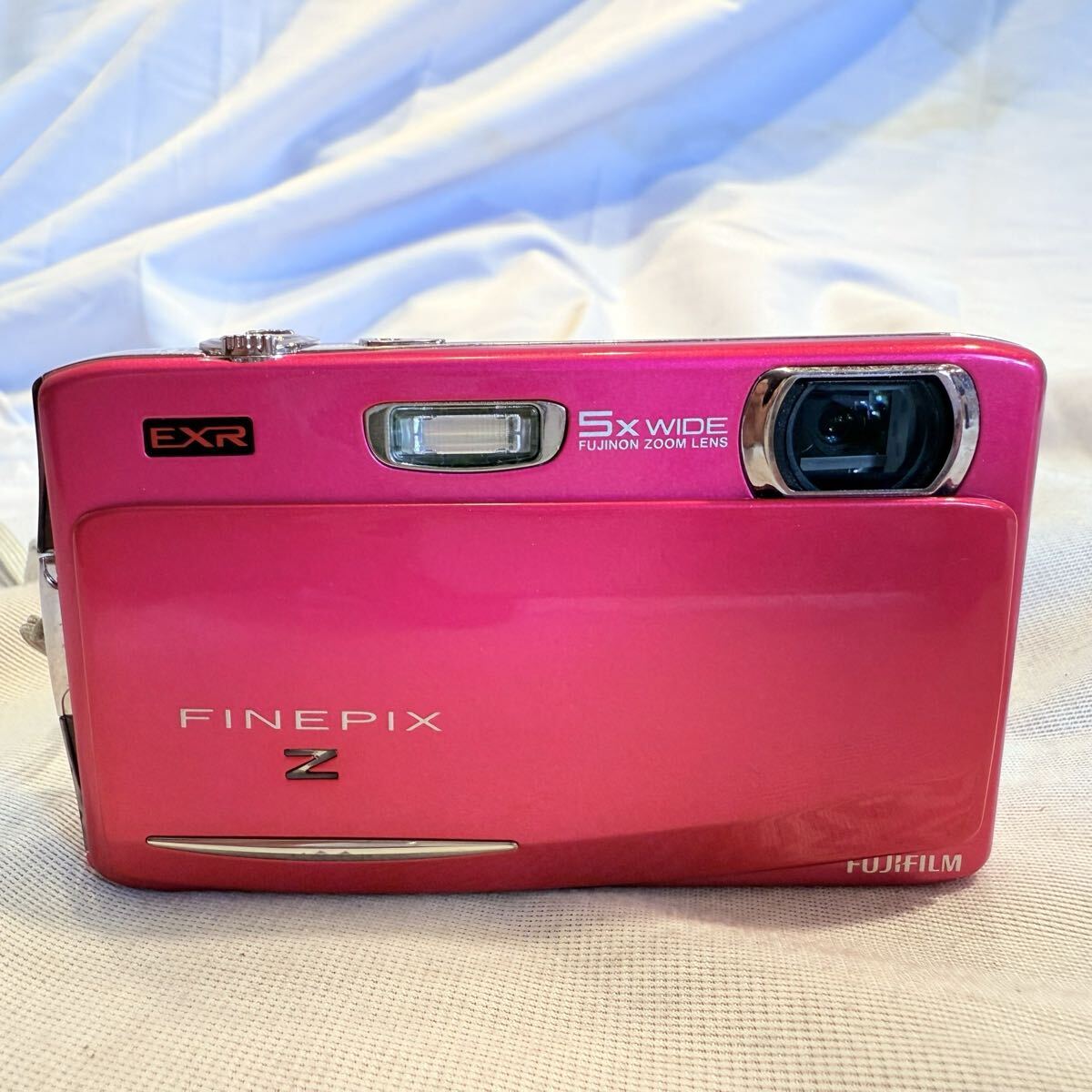  富士フイルム FinePix Z950EXR ピンク デジタルカメラ 本体のみ