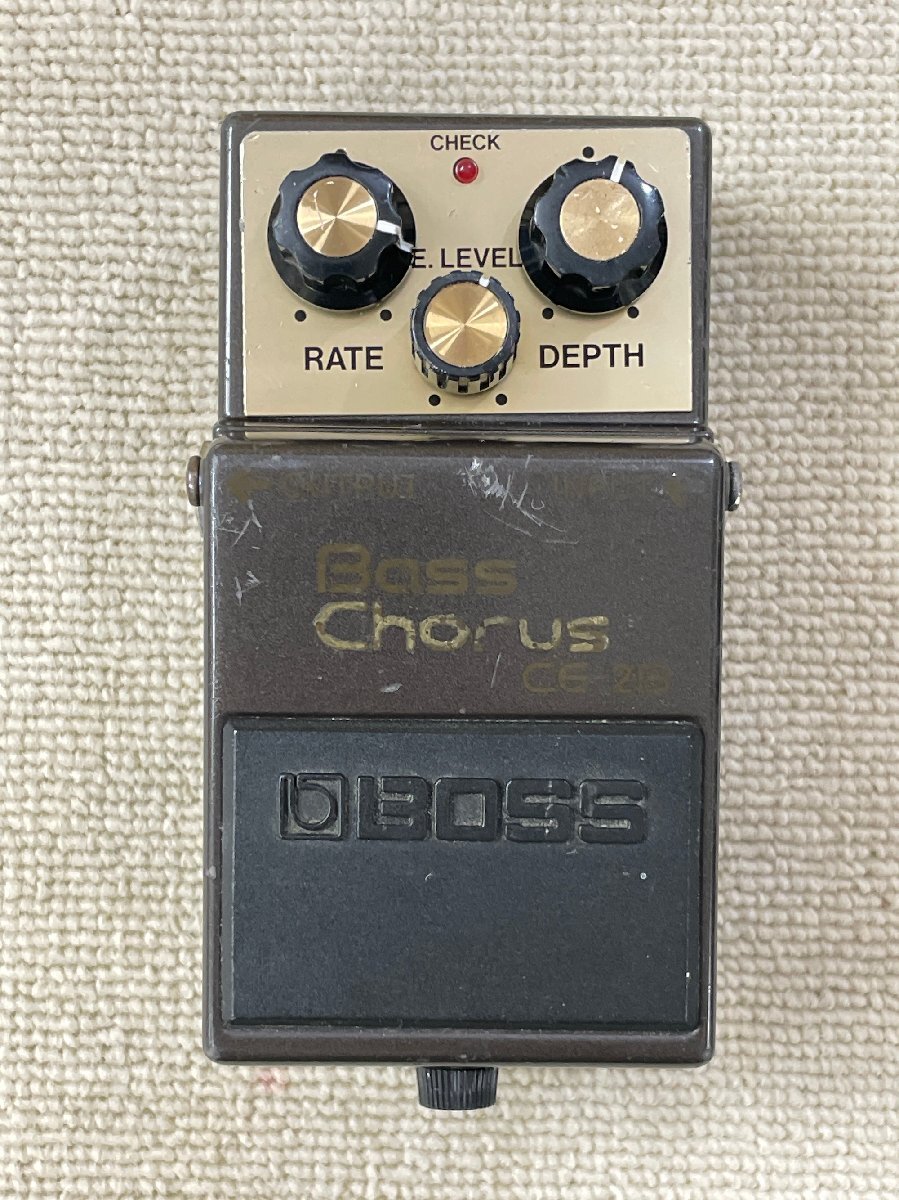 現状品 カスタムの形跡あり 名機 BOSS CE-2B Bass Chorus ベースコーラス ボス エフェクター アナログコーラス ビンテージ