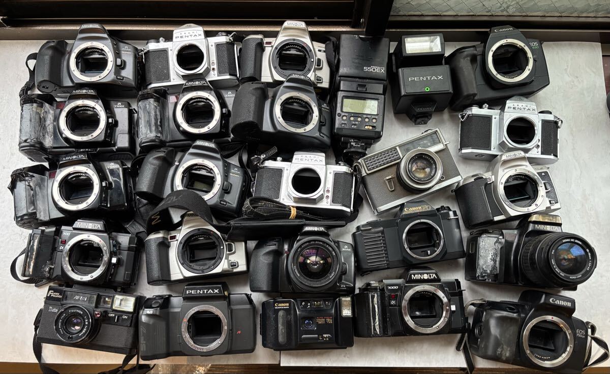 Canon Nikon MINOLTA PENTAX OLYMPUS コンパクトカメラ 一眼レフカメラ フィルムカメラ 一眼レフ など F23