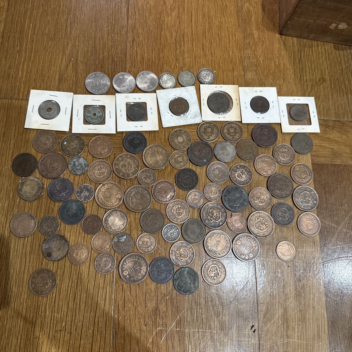 古銭 日本硬貨 貨幣 まとめ売り 大量 コレクション 竜一銭 菊紋 貨幣 明治 日本古銭
