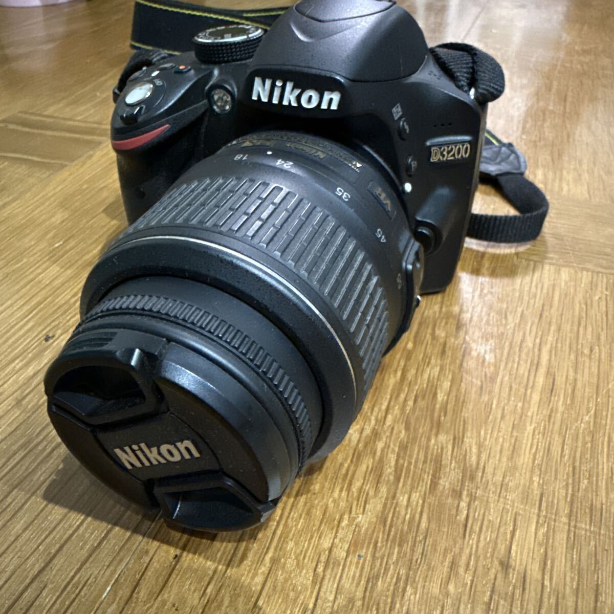Nikon D3200 AF-S NIKKOR 18-55mm デジタル一眼レフカメラ
