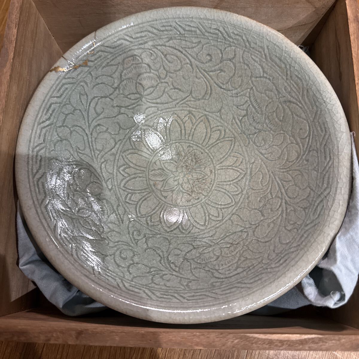 高麗青磁 蓮唐草文鉢 骨董品 時代物 中国美術 骨董 茶道具 古美術 高麗青磁 茶碗 鉢 茶道具