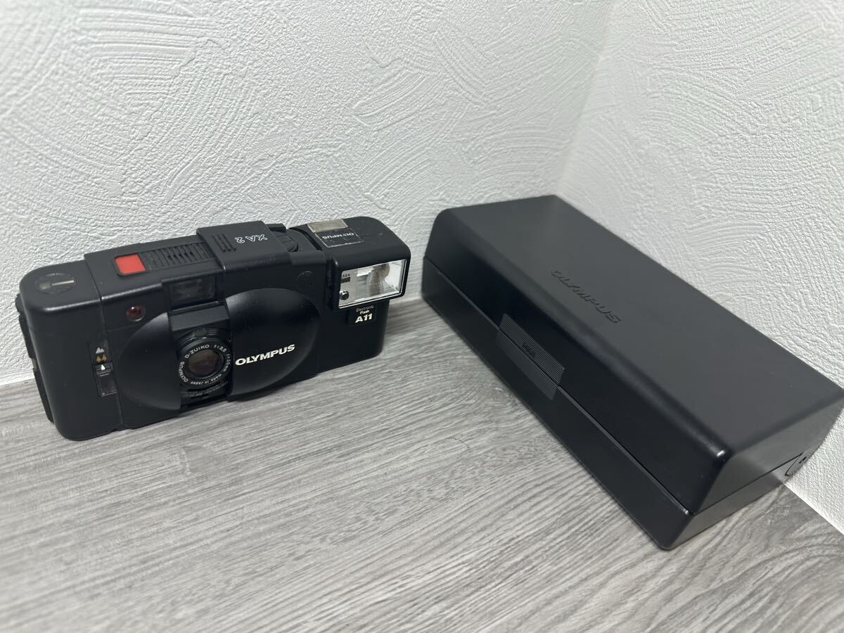 OLYMPUS オリンパス コンパクトフィルムカメラ フィルムカメラ XA2 A11 ブラック 黒 ケース付 動作未確認 カメラ 当時物 ヴィンテージ 希少
