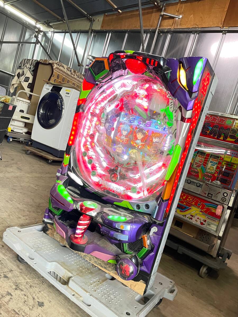 YK06165 CRエヴァンゲリオン7 パチンコ実機 通電・起動〇 直取限定 中古 現状品
