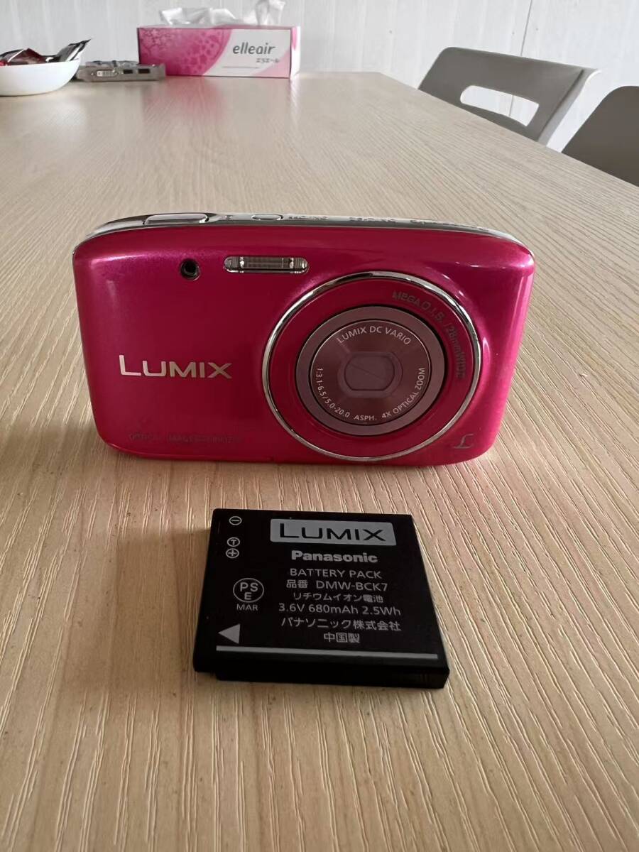 秋田発　Panasonic　パナソニック LUMIX DMC-S2　充電器なし　未確認　現状渡します