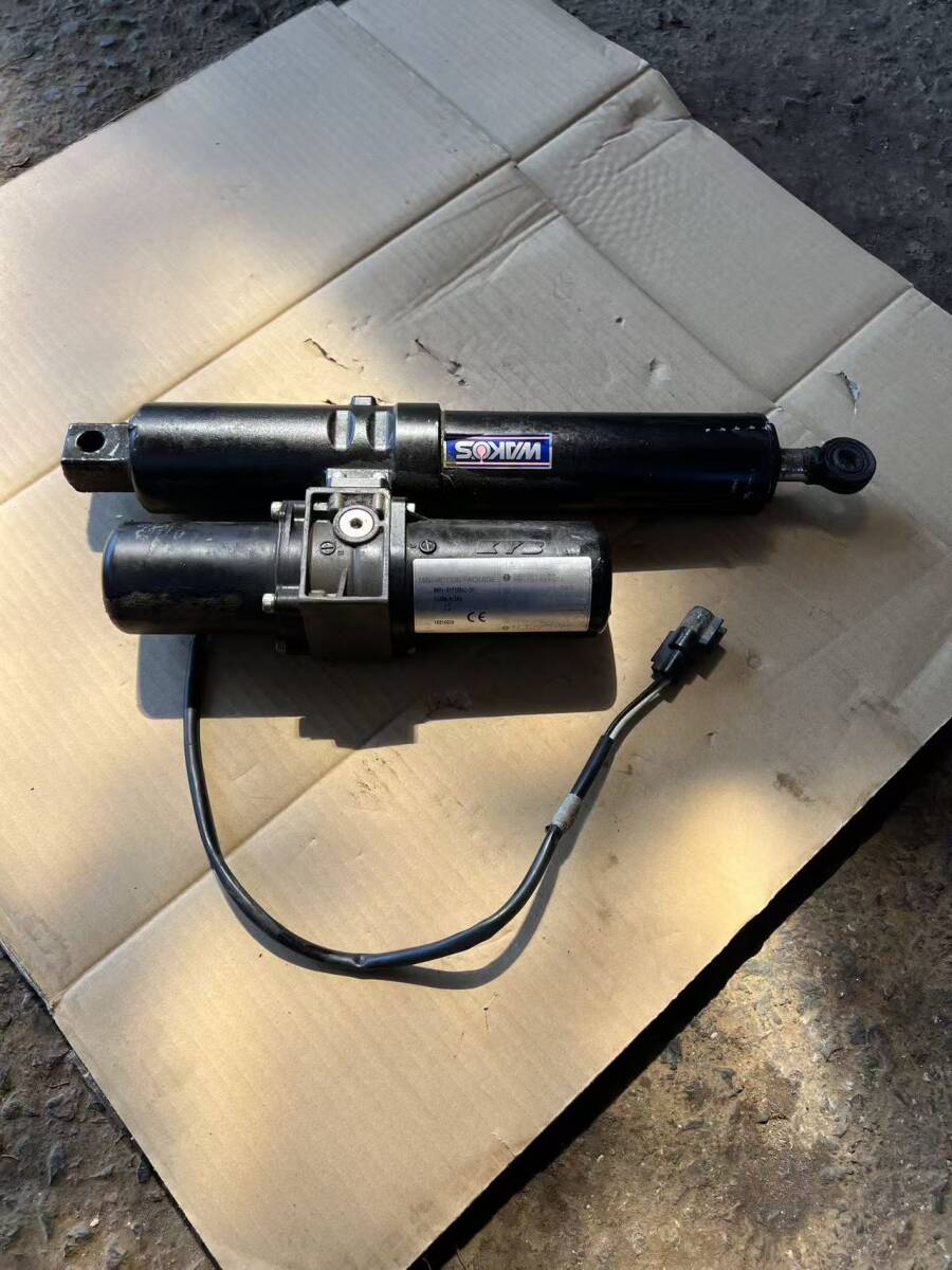 動画あり　秋田発　KYB MINI-MOTION MMP4-B1R300AC-DH 電動油圧 シリンダー 12v ウイングハロー　富士トレーラー 畦塗機 MANTA210B　6.17