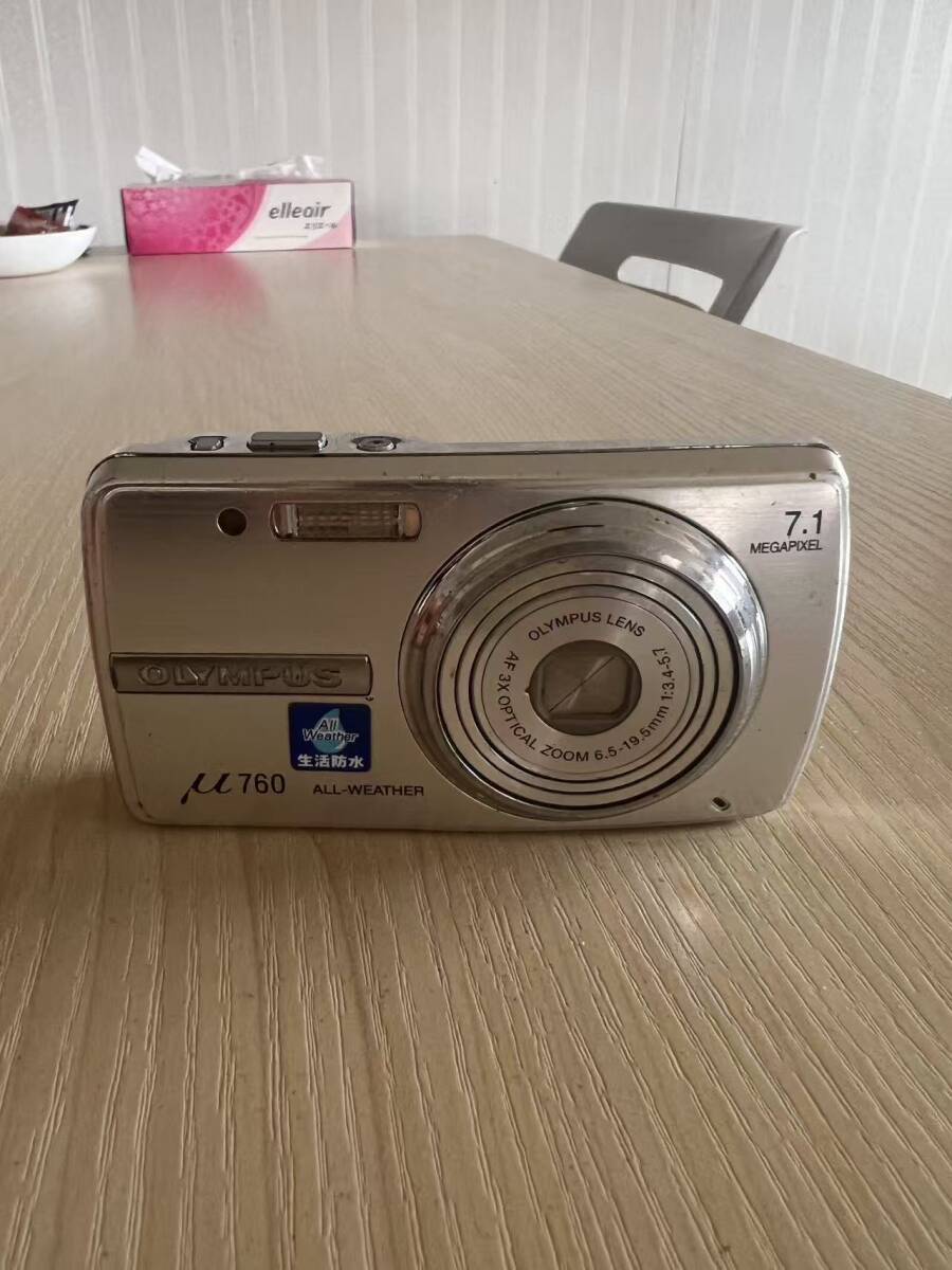 秋田発　OLYMPUS オリンパス　U760 コンパクトデジタルカメラ　バッテリーなし　現状渡し
