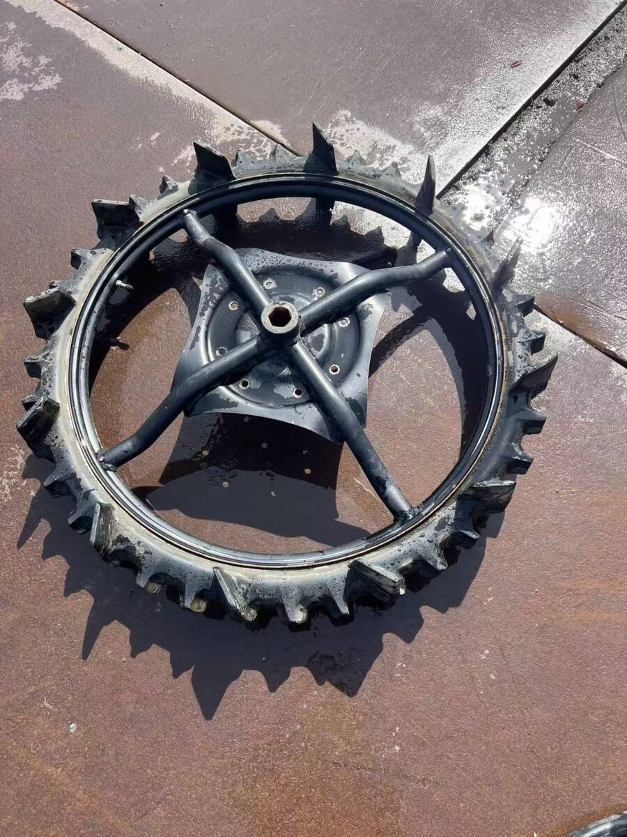 秋田発　乗用田植機用タイヤ チューブタイプ　ブリヂストンR13LA　870X180/60-27　4PR鉄ホイールセット　六角穴35ｍｍ（対角）　1本