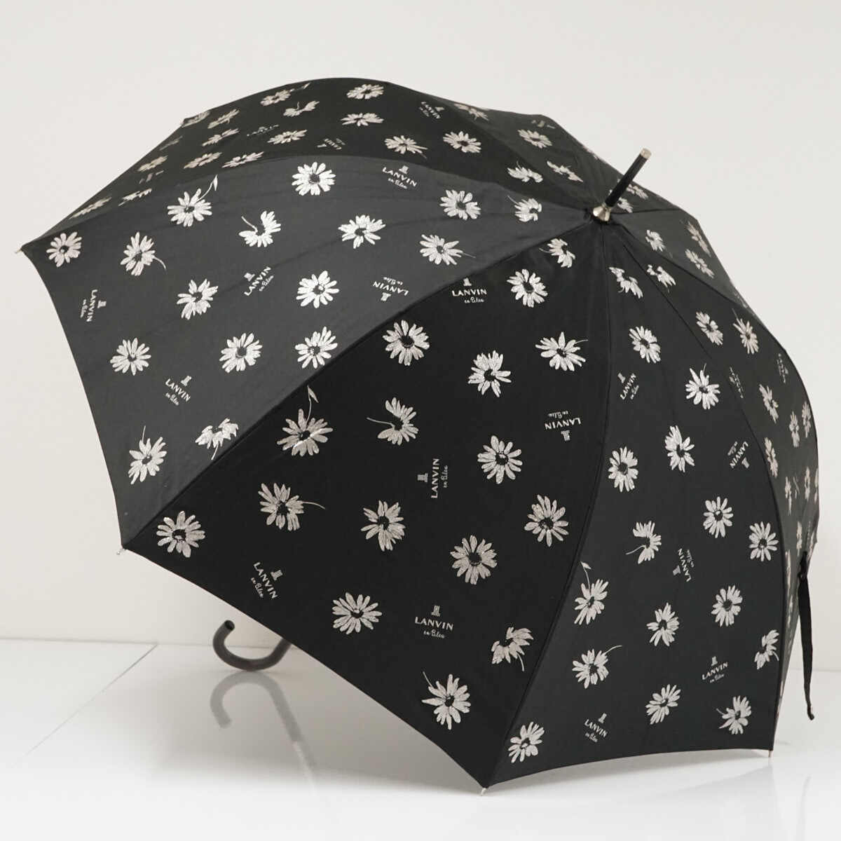 耐風傘 LANVIN en Bleu ランバンオンブルー USED美品 フラワー ラメ ブラック ジャンプ 60cm A4045
