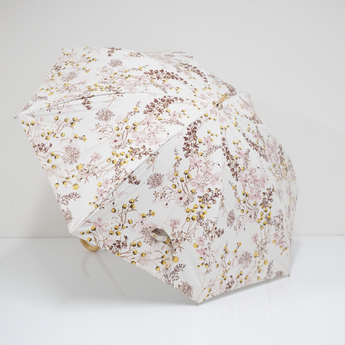 日傘 JILLSTUART ジルスチュアート USED美品 ボタニカル　エレガント フラワー 箔プリント 晴雨兼用 遮光 UV 50cm A4055