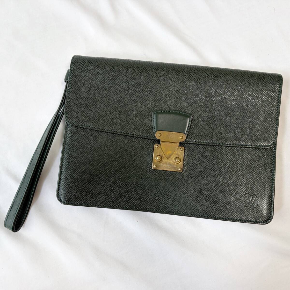 ■1円〜 ＜美品!!＞■ルイヴィトン LOUIS VUITTON タイガ ポシェット・クラド セカンドバッグ エピセア グリーン M30194 管:2605320