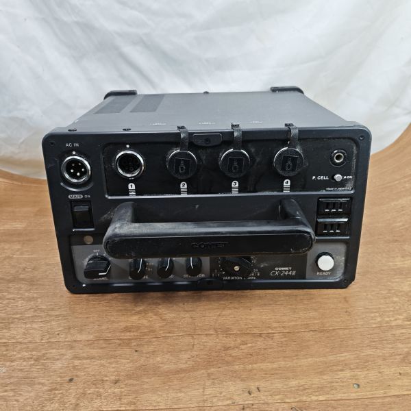 ストロボ ジェネレーター　COMET CX-244 III　 ジャンク