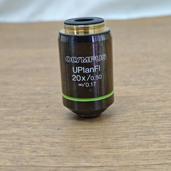 顕微鏡レンズ　OLYMPUS UPlanFI 20x / 0.50 ∞/0.17 ジャンク