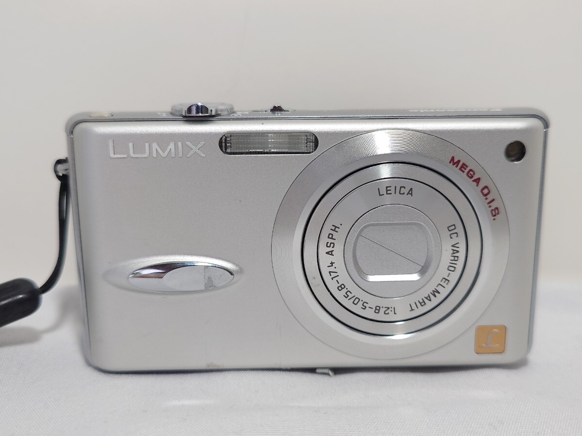 「K42」【Panasonic / パナソニック】LUMIX DMC-FX8 コンパクトデジタルカメラ