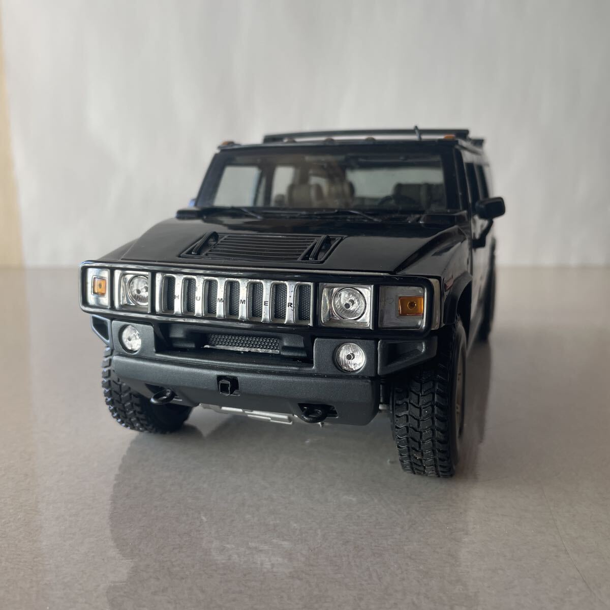 【中古】Maisto マイスト 1/18 ハマー H2 HUMMER H2 ブラック ミニカー 部品欠損あり