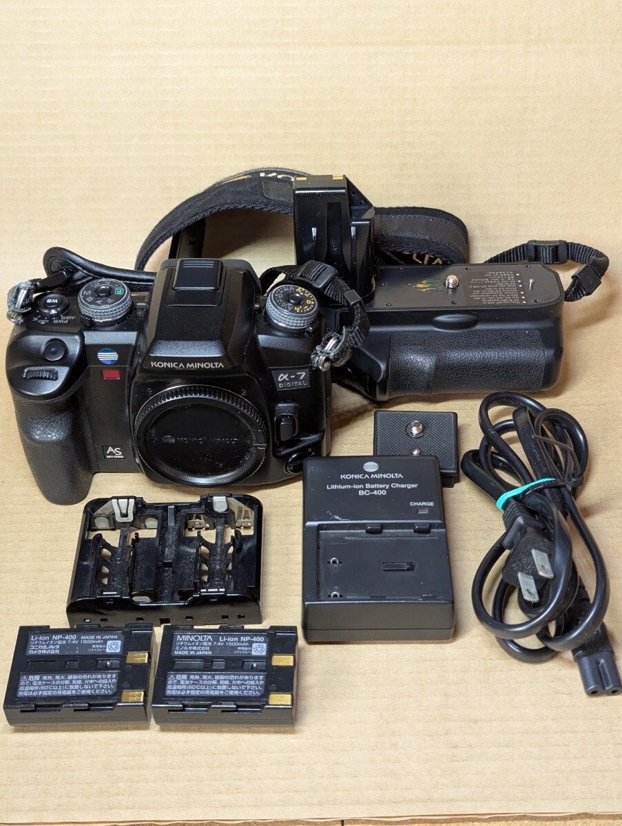 KONICA MINOLTA α-7 DIGITAL 付属品付 動作品 コニカミノルタ デジタル一眼レフカメラ AF カメラ 光学機器